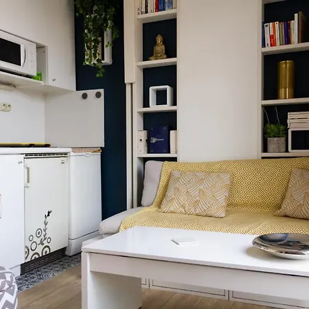 Appartamento Magnificent Studio Near Notre Dame De *